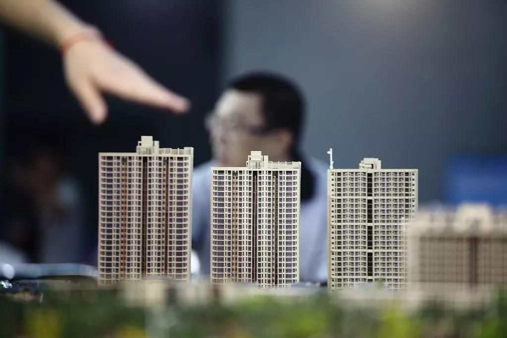 10城新房降温，北京二手房价明显降了，楼市“新周期”来了？